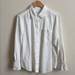 Banana Republic Elegant Linen Button Down Shirt
